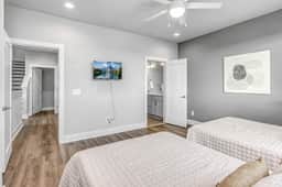 N4 - 2131 24th N #4