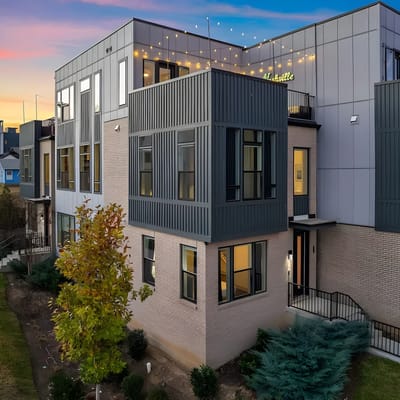 C5 - 514 27th Ave