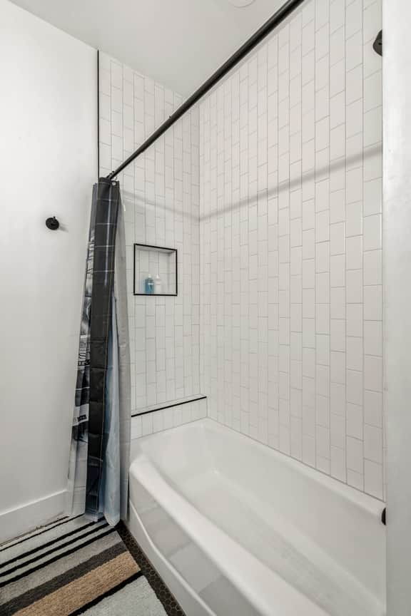 S5 - 1007 B 12th N