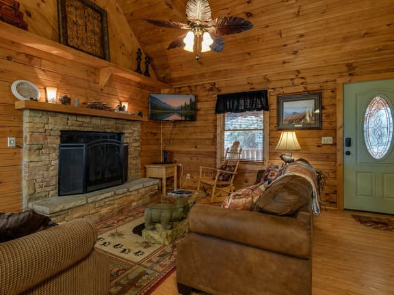 G7 - 1634 Ridgecrest